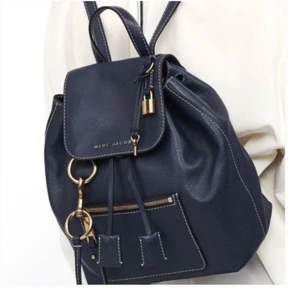 SOLD** Brand New Marc Jacobs Grind Backpack - Picture 3 of 3